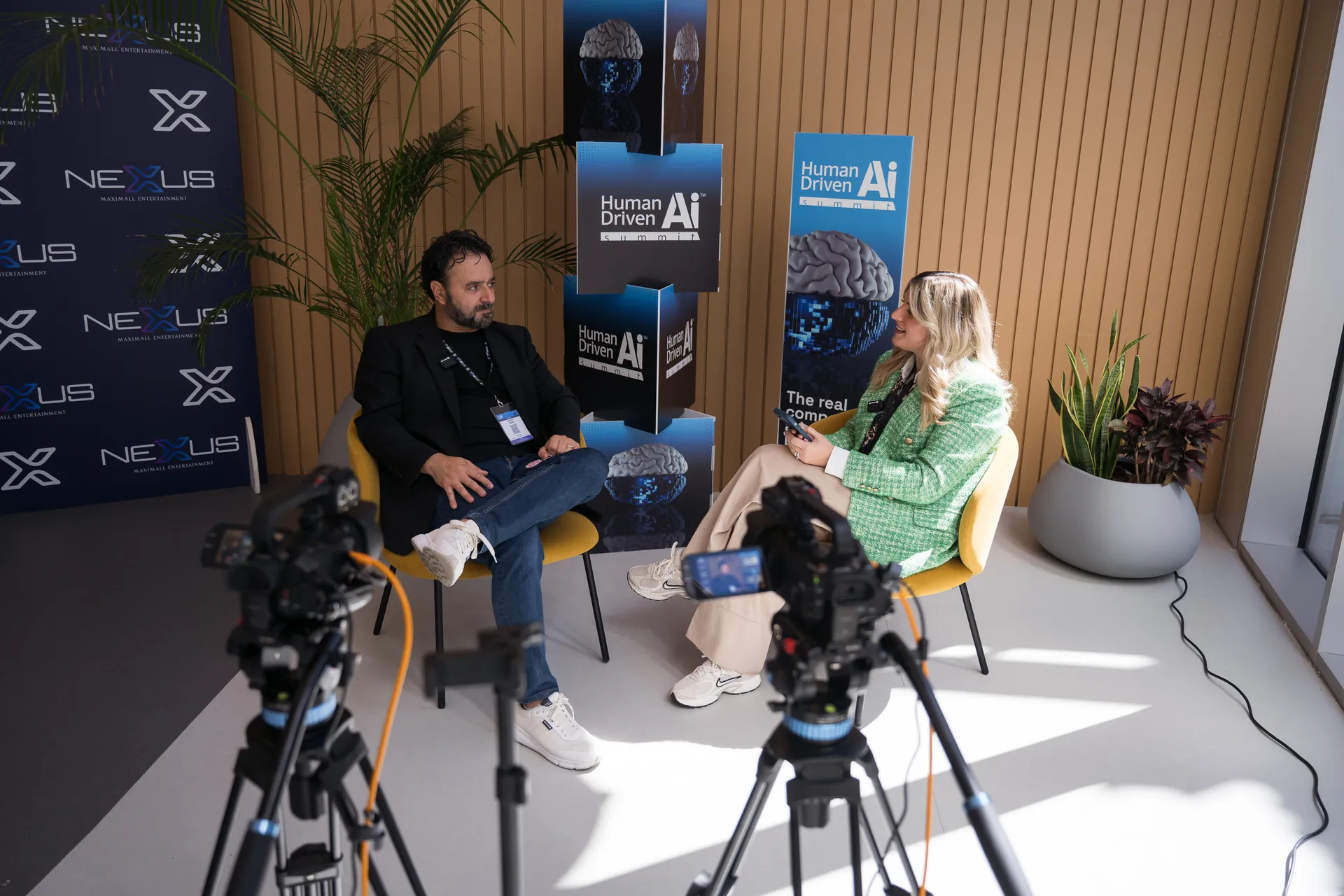 Una entrevista en el espacio de medios